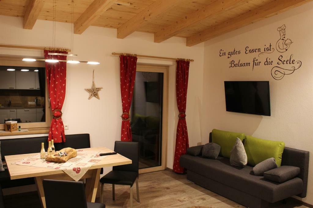 Appartamento Alpinjuwel In Hippach Esterno foto
